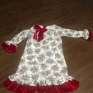 Little girls dress size 10